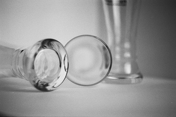 Bier leer - Bier her! © flickr / Malkav