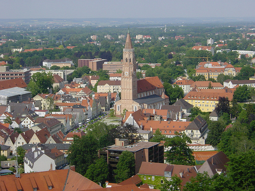 Der Amoklauf im Landshuter Landgericht ging für eine Frau tödlich aus. © Flickr by Allie_Caulfield