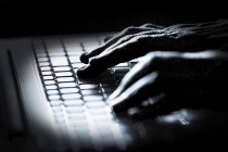 Folge der Trojaner-Attacke: Über 100.000 Webseiten für Abgeordnete gesperrt